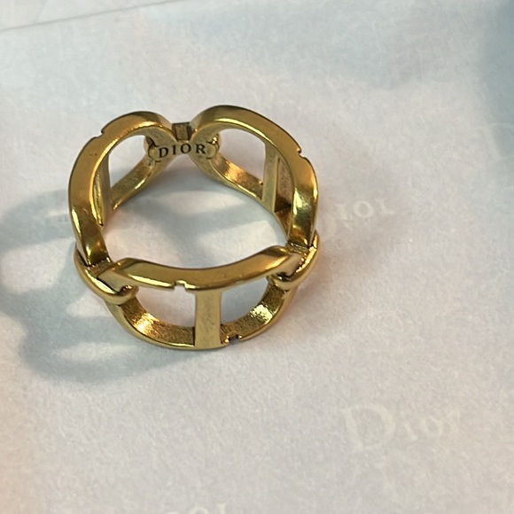 Dior costume Jewelry Ring in Goldtone S (6) - Picture 8 of 15